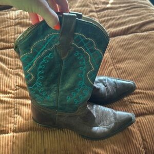 Stetson pointy toe cowgirl boot